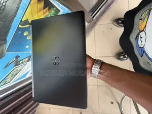 Laptop Dell Latitude 12 E5270 8GB Intel Core i5 SSD 256GB