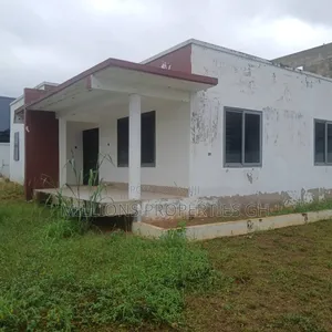 3bdrm House in Millions Properties, Kumasi Metropolitan for sale