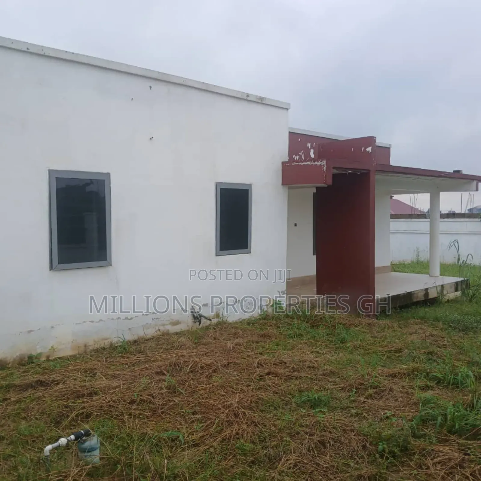 3bdrm House in Millions Properties, Kumasi Metropolitan for sale