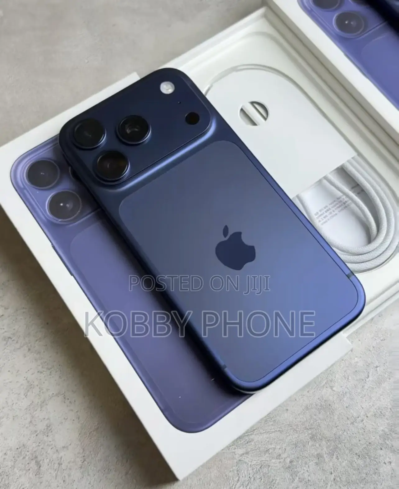 New Apple iPhone 17 Pro Max 256 GB Blue