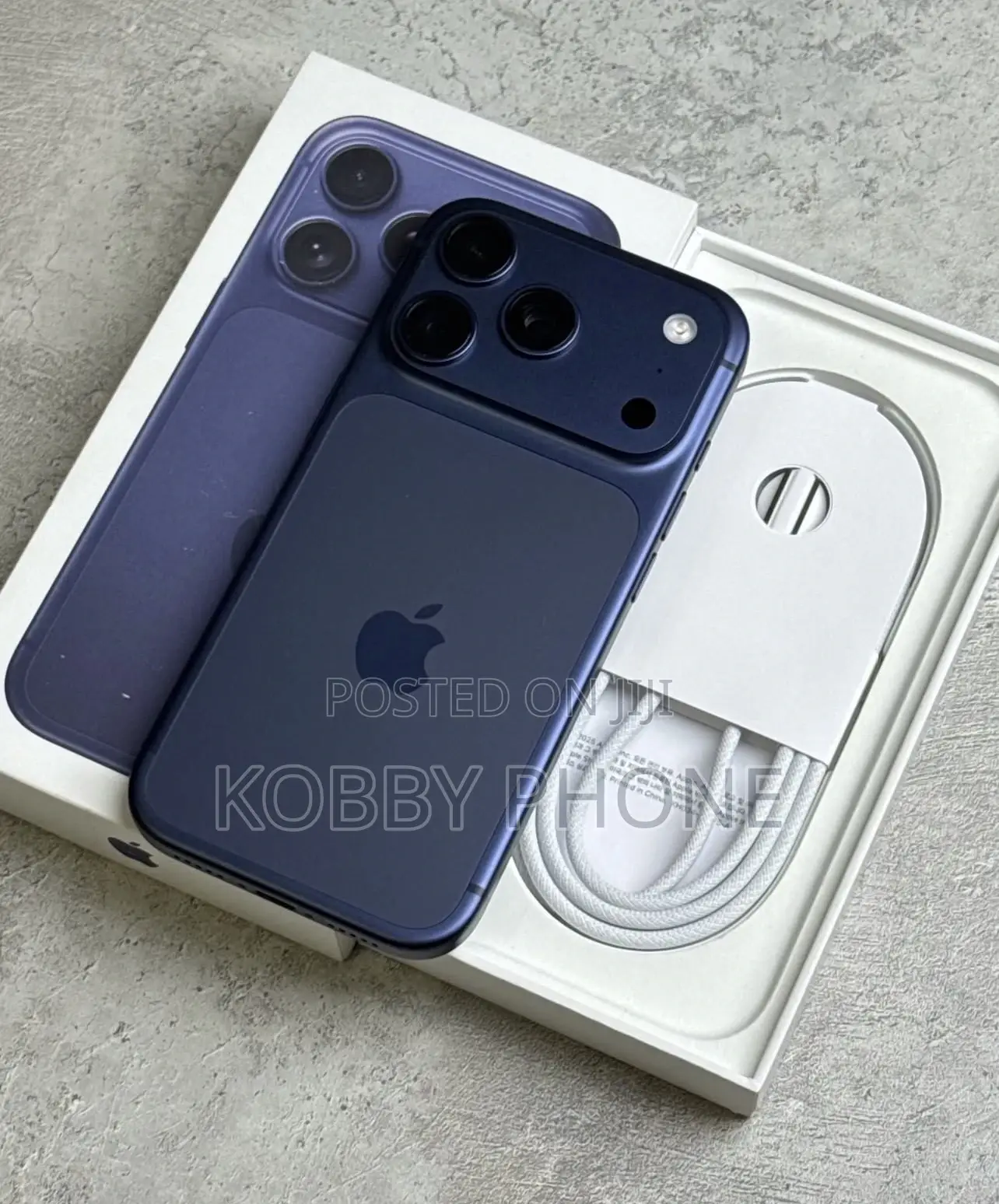 New Apple iPhone 17 Pro Max 256 GB Blue