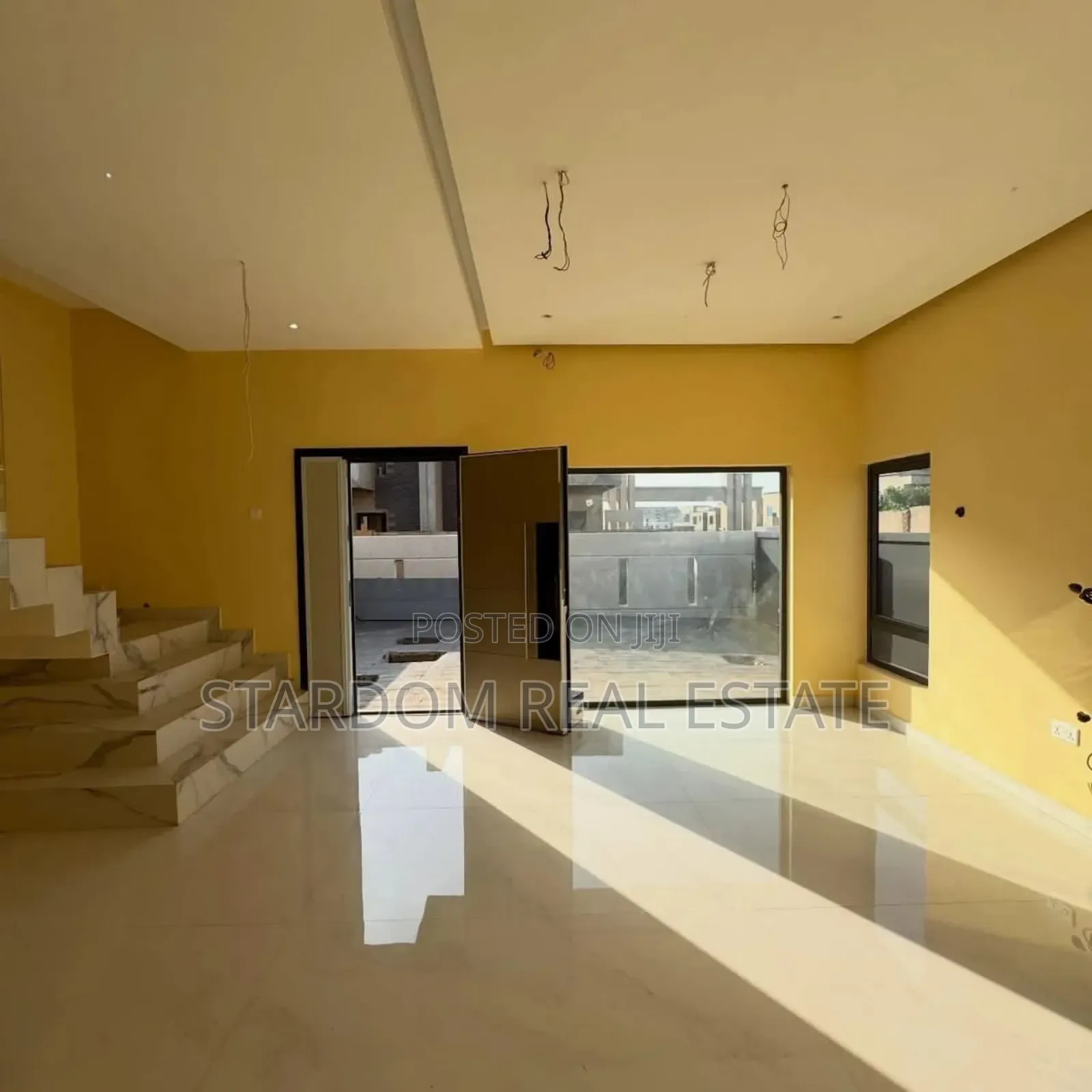 3bdrm Duplex in East Legon Hills for sale
