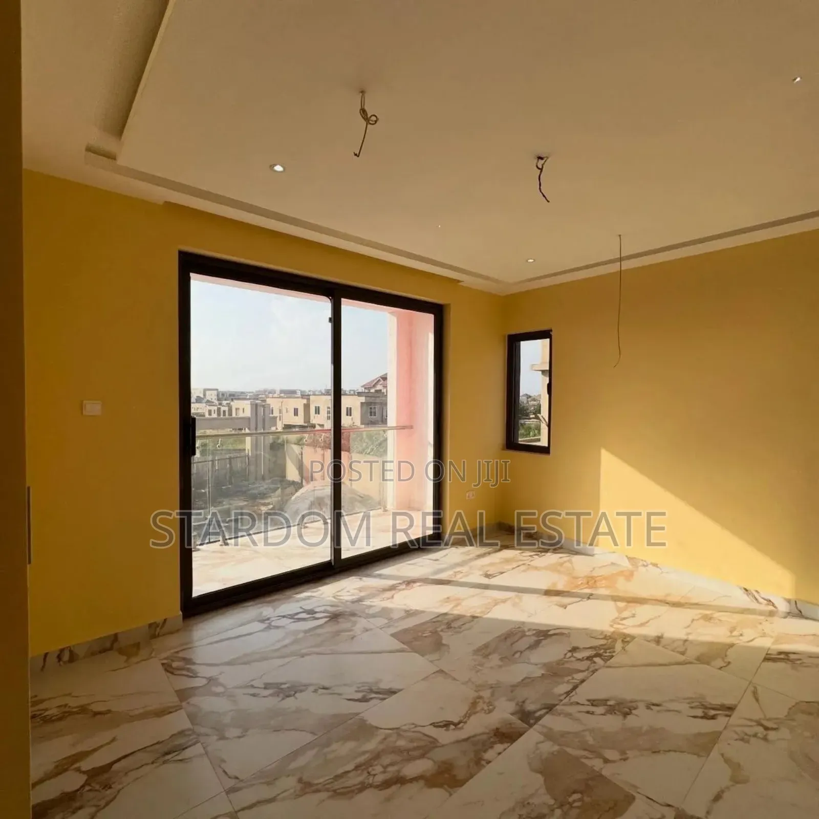 3bdrm Duplex in East Legon Hills for sale
