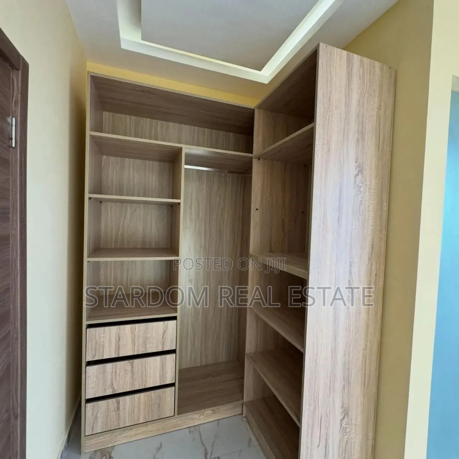 3bdrm Duplex in East Legon Hills for sale