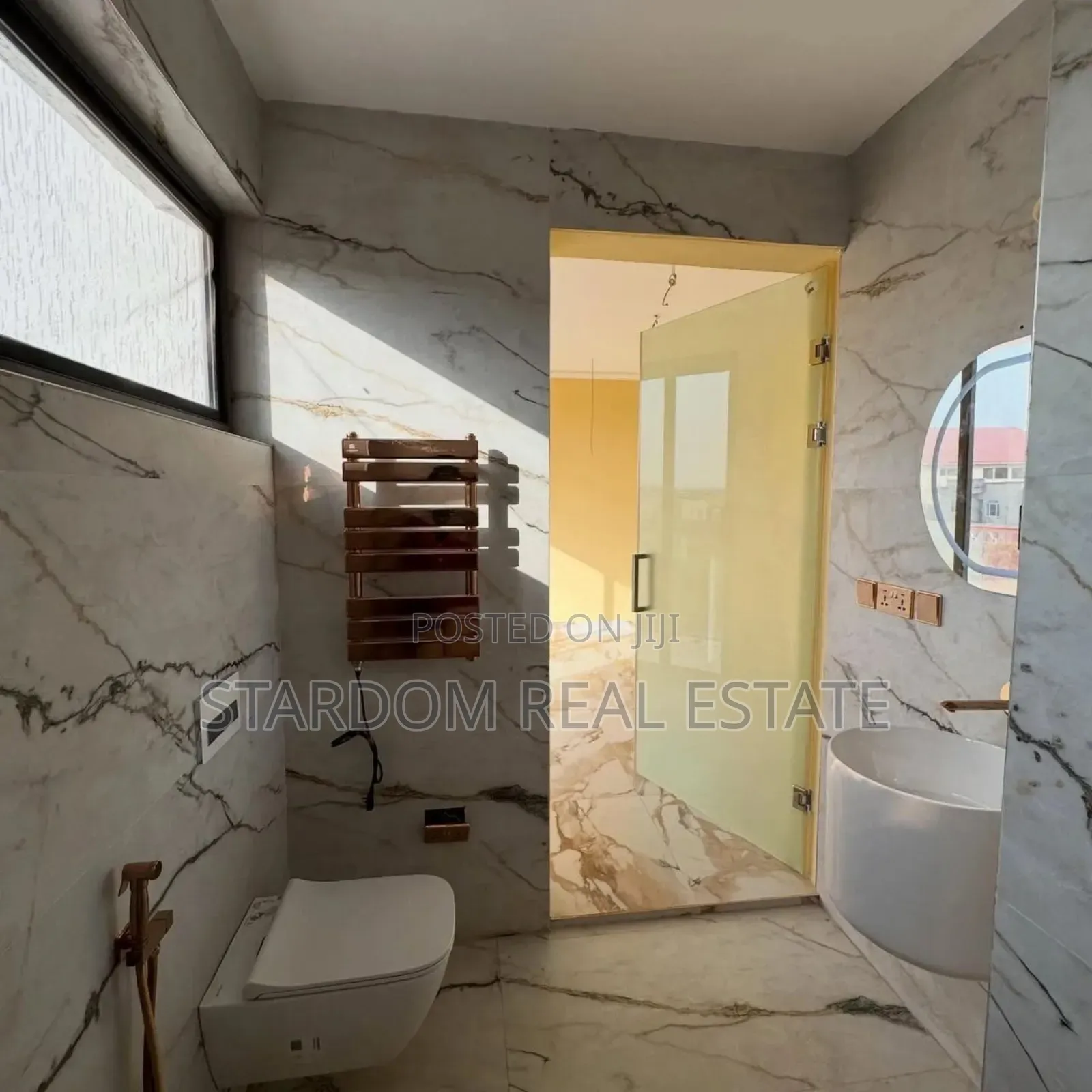 3bdrm Duplex in East Legon Hills for sale