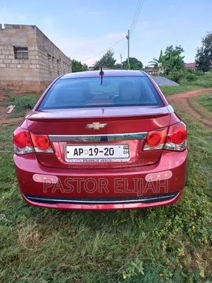 Chevrolet Cruze 2012 Red