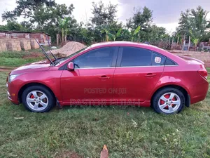 Chevrolet Cruze 2012 Red