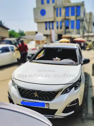 2017 Peugeot 5008 Windscreen Available