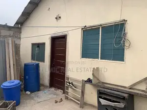 7bdrm Apartment in Felmic Real Estate, Ofankor for sale