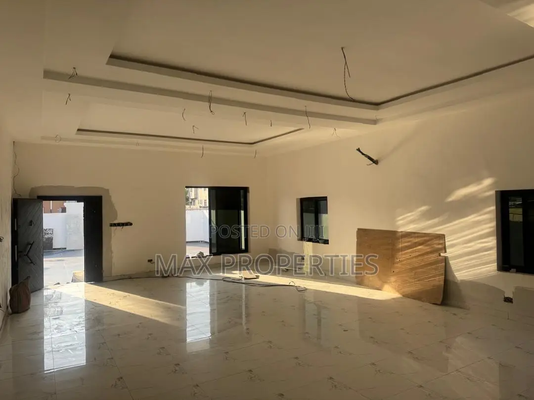 4bdrm House in Haatso for sale