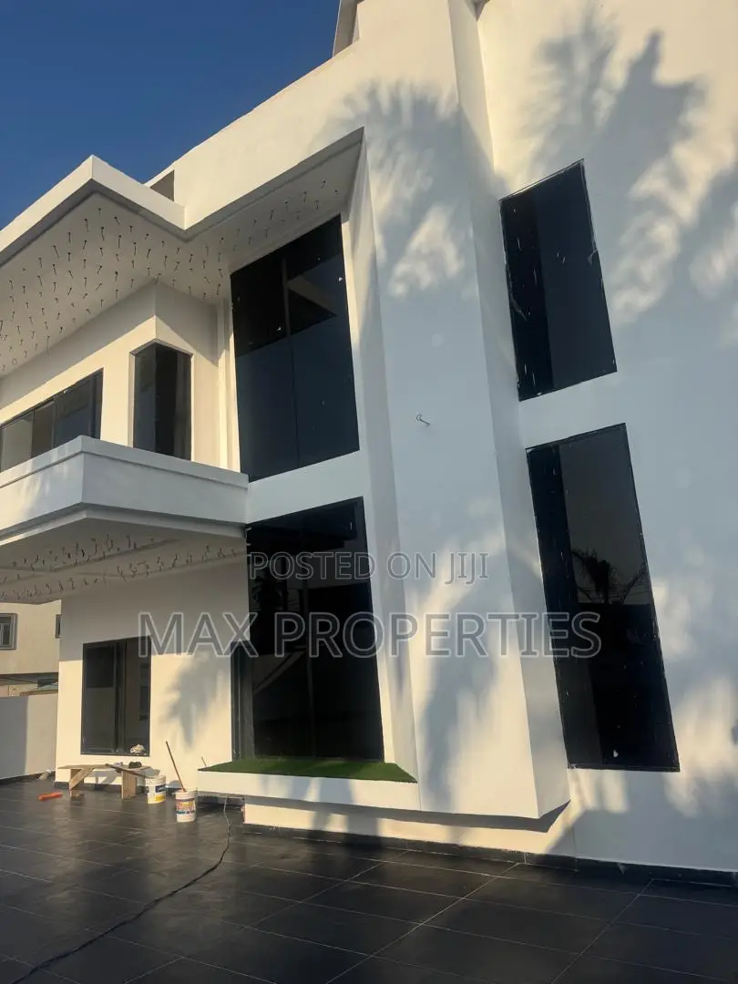 4bdrm House in Haatso for sale