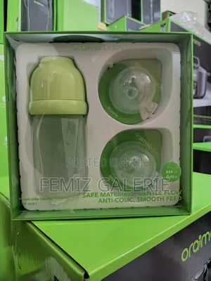 Oraimo Purebottle 240 240ml Anti-Colic Silicone Glass Baby Bottle