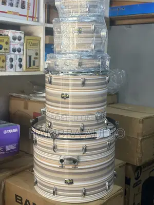 Yamaha Drum Set