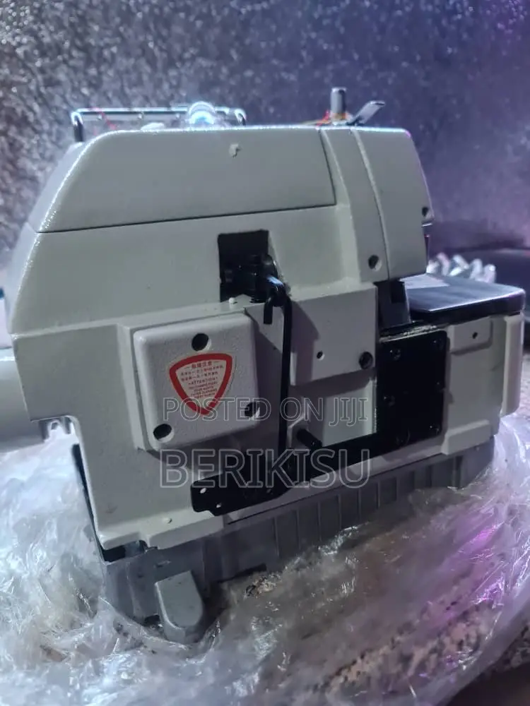 Knitting Machine