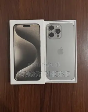 Apple iPhone 15 Pro Max 256 GB Silver