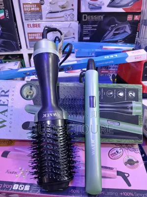 2in1 Brush Dryer With Straightener