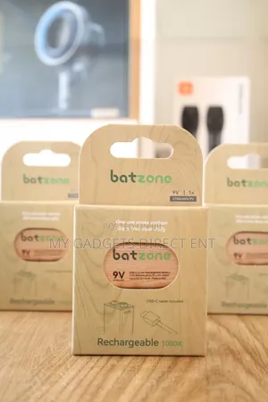 Batzone Li-Ion Rechargeable Battery 9v /1× (3700mwh)9v