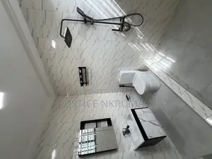 2bdrm Apartment in Mr Justice Estate, Bortiano for rent