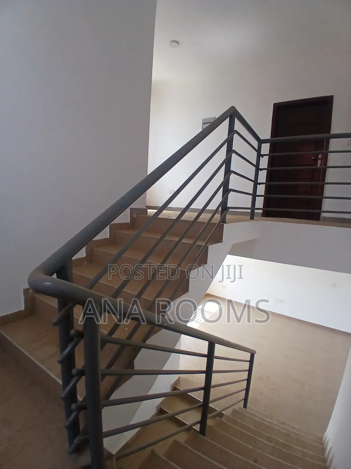 2bdrm Townhouse/Terrace in Ana Rooms, Tema Metropolitan for sale