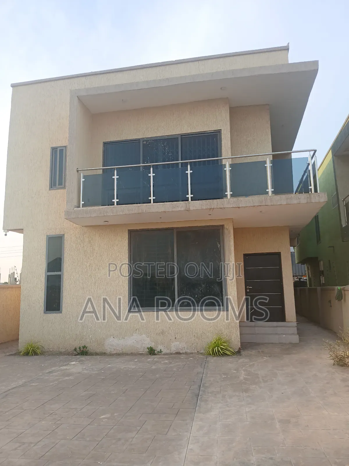 4bdrm House in Tema Community 25 for sale