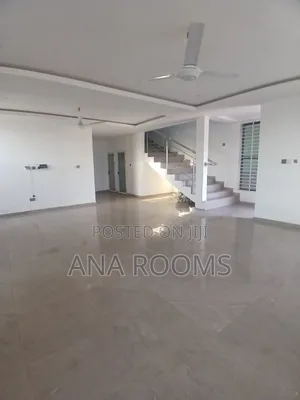 4bdrm House in Tema Community 25 for sale