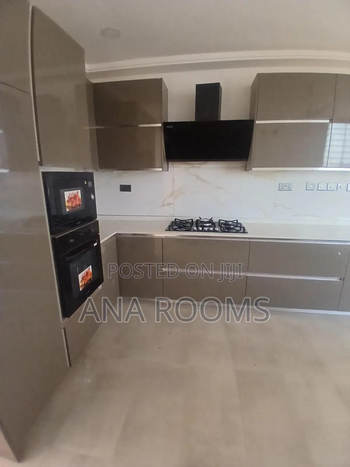 4bdrm House in Tema Community 25 for sale