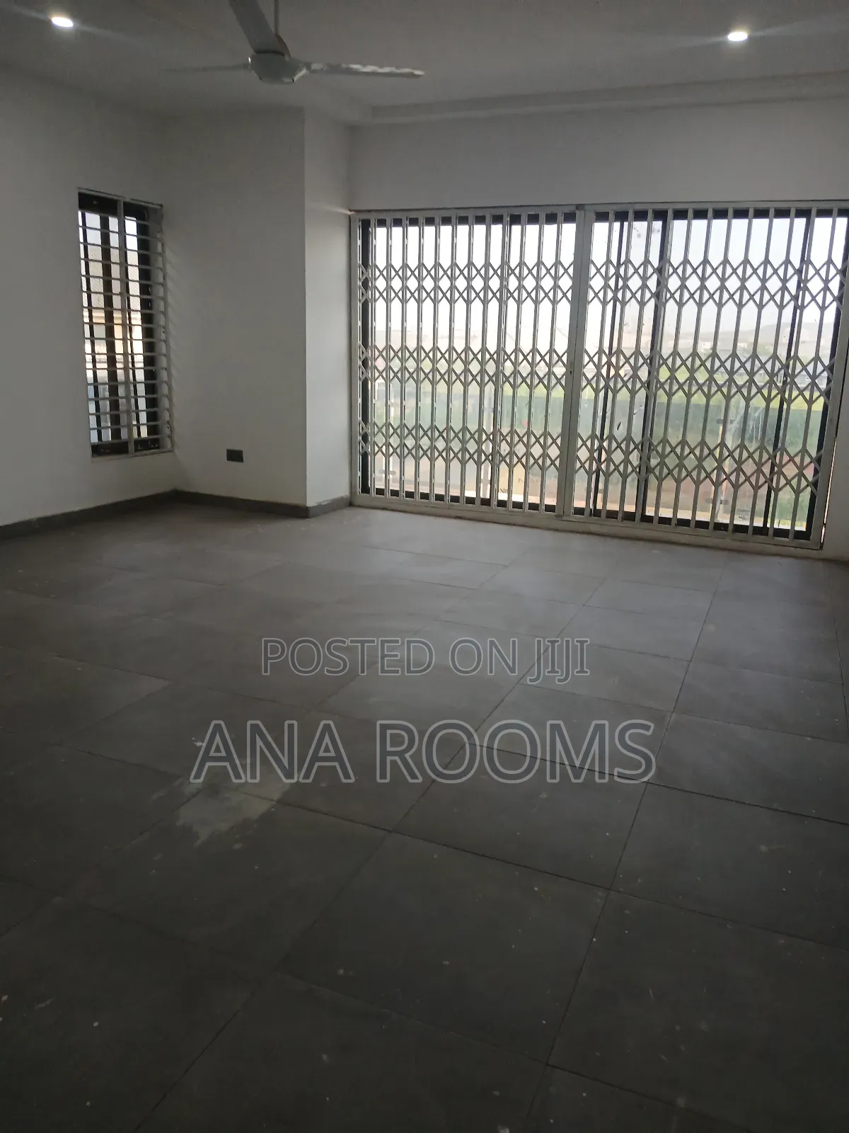 4bdrm House in Tema Community 25 for sale