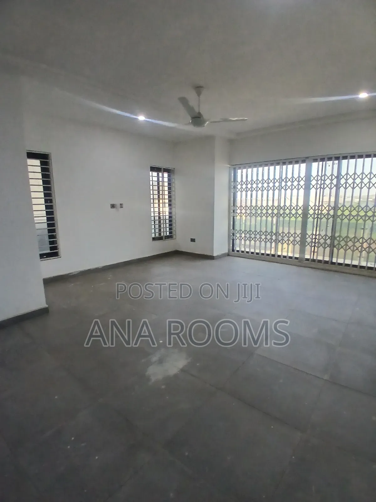 4bdrm House in Tema Community 25 for sale