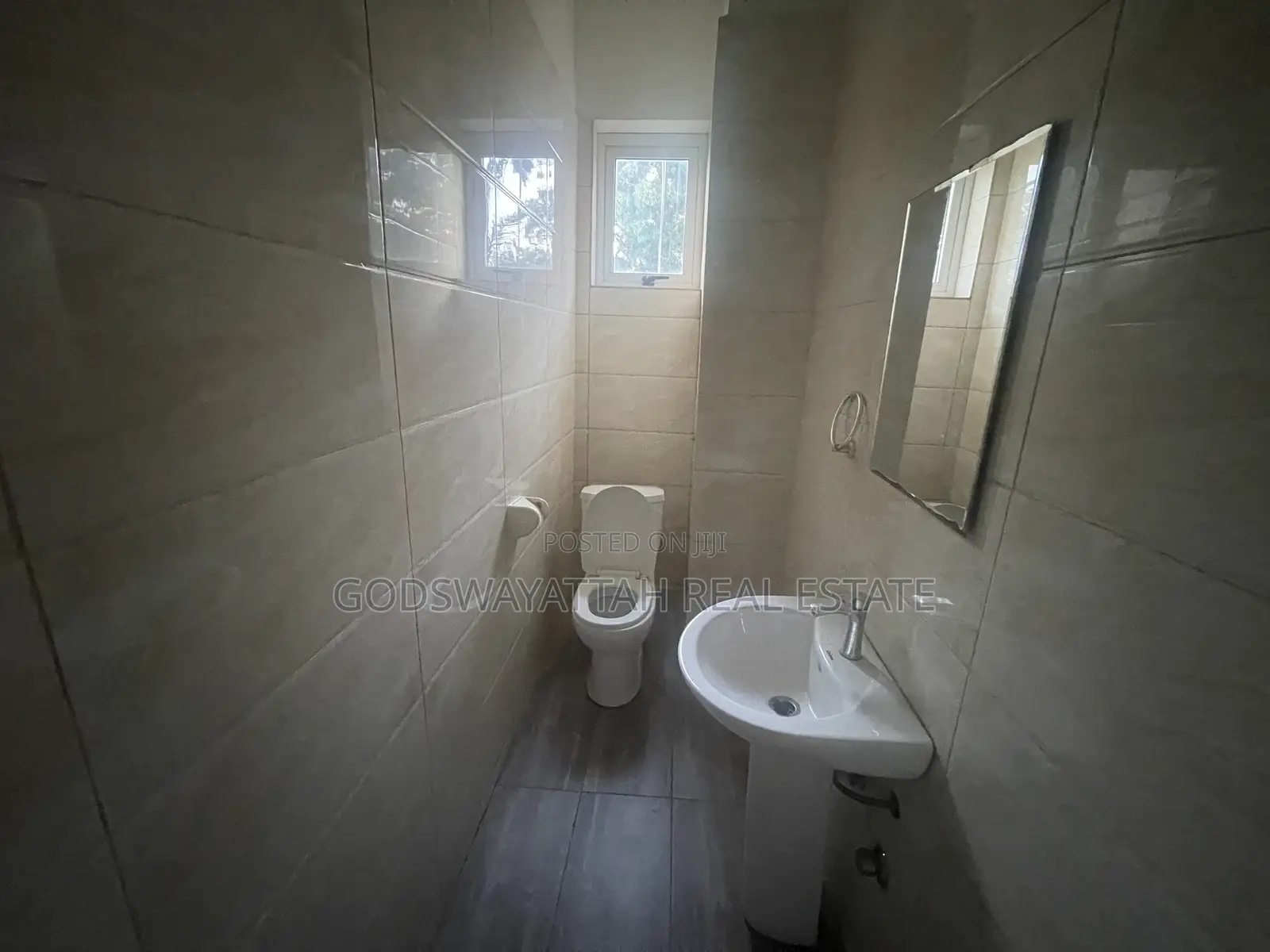 1bdrm Apartment in East Legon, Adjiriganor for rent