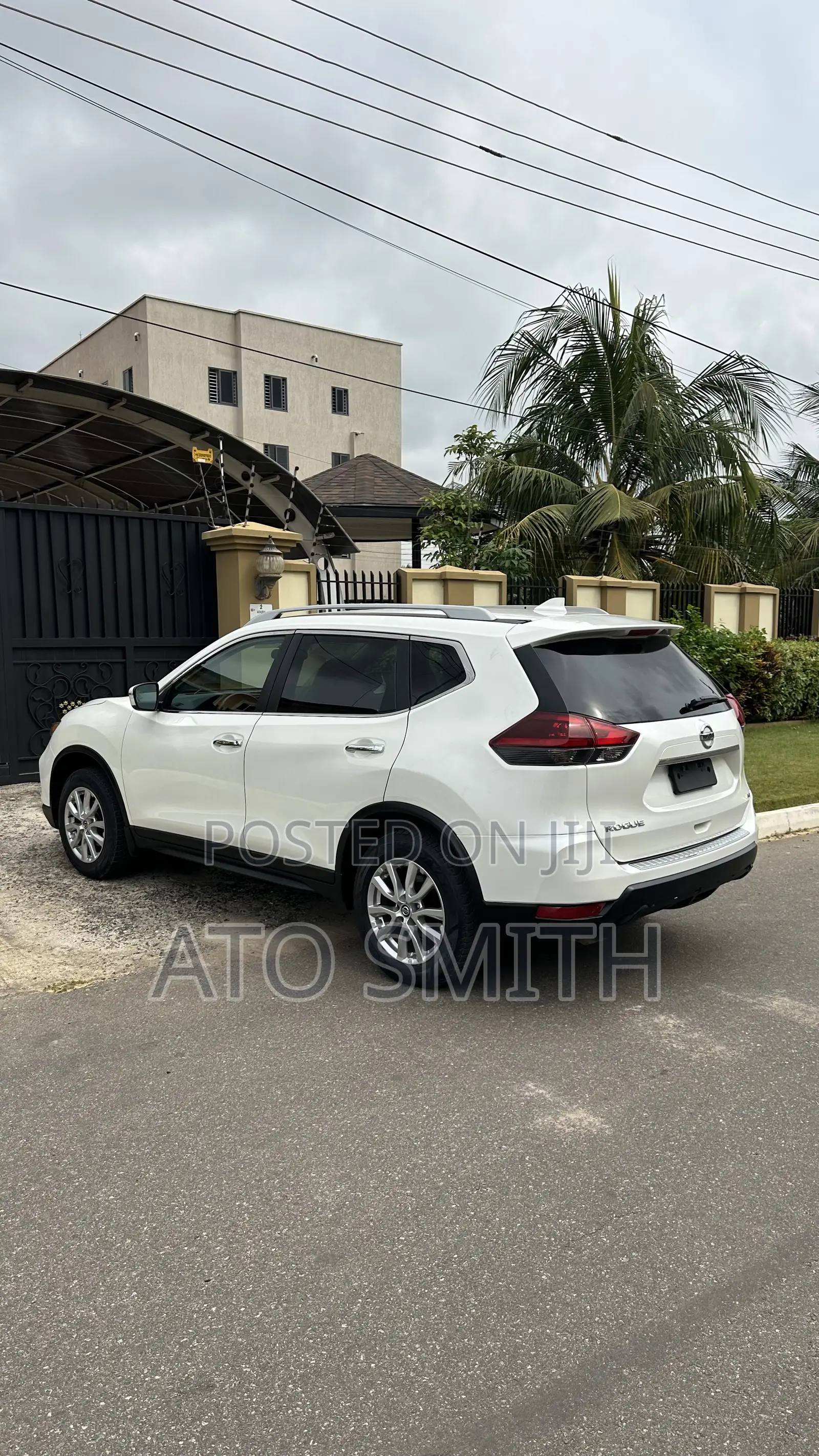 Nissan Rogue 2020 White