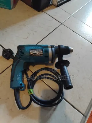 Makita Corded 710w Percussion (Hammer) Drill