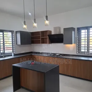 4bdrm House in Community 18 Spintex, Sakumono for rent