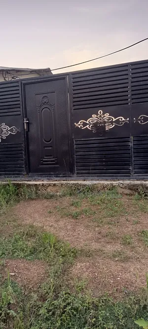 2bdrm House in Ardeman, Amasaman for sale