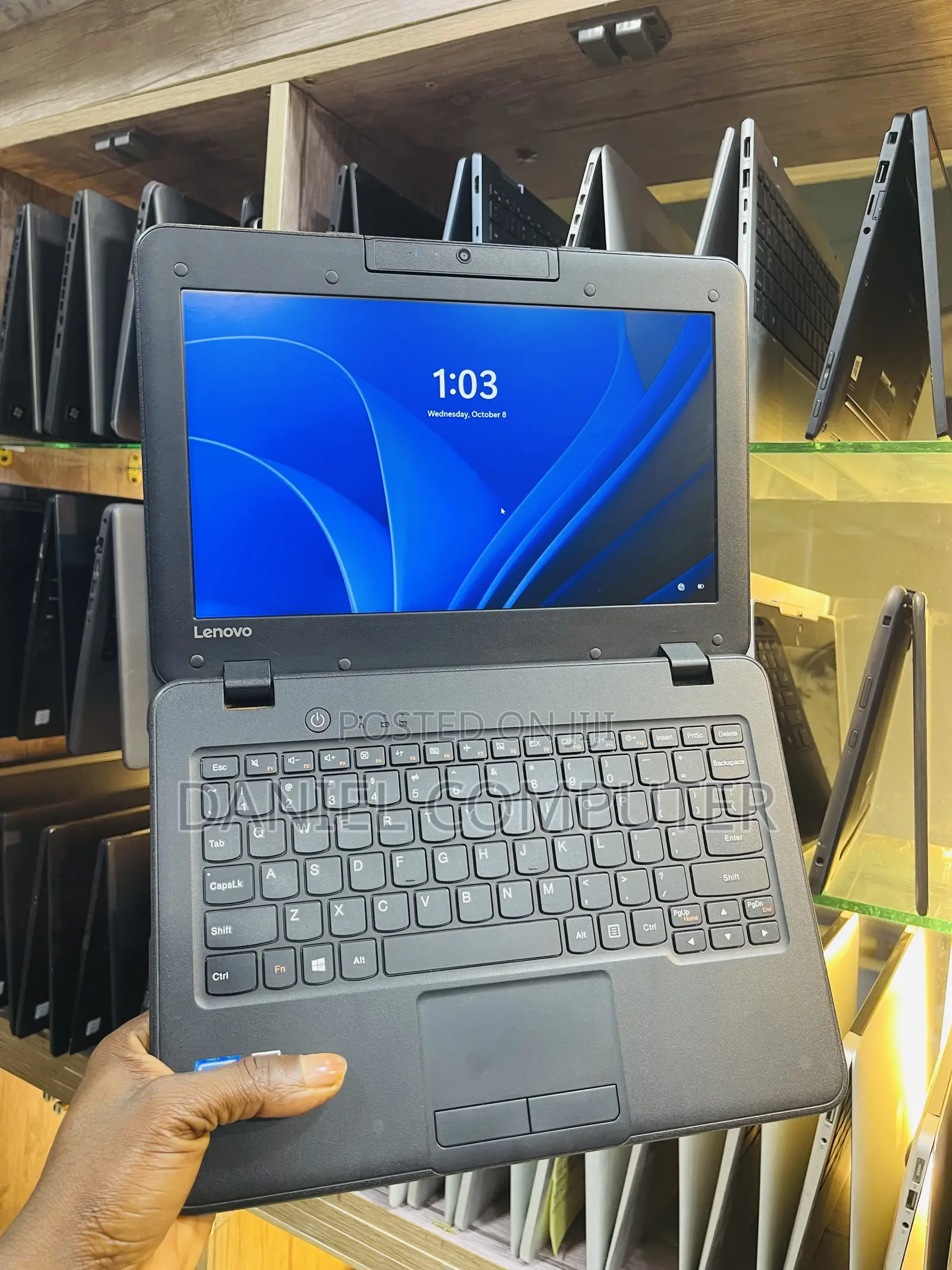 Laptop Lenovo IdeaPad 130 4GB Intel Celeron SSD 256GB
