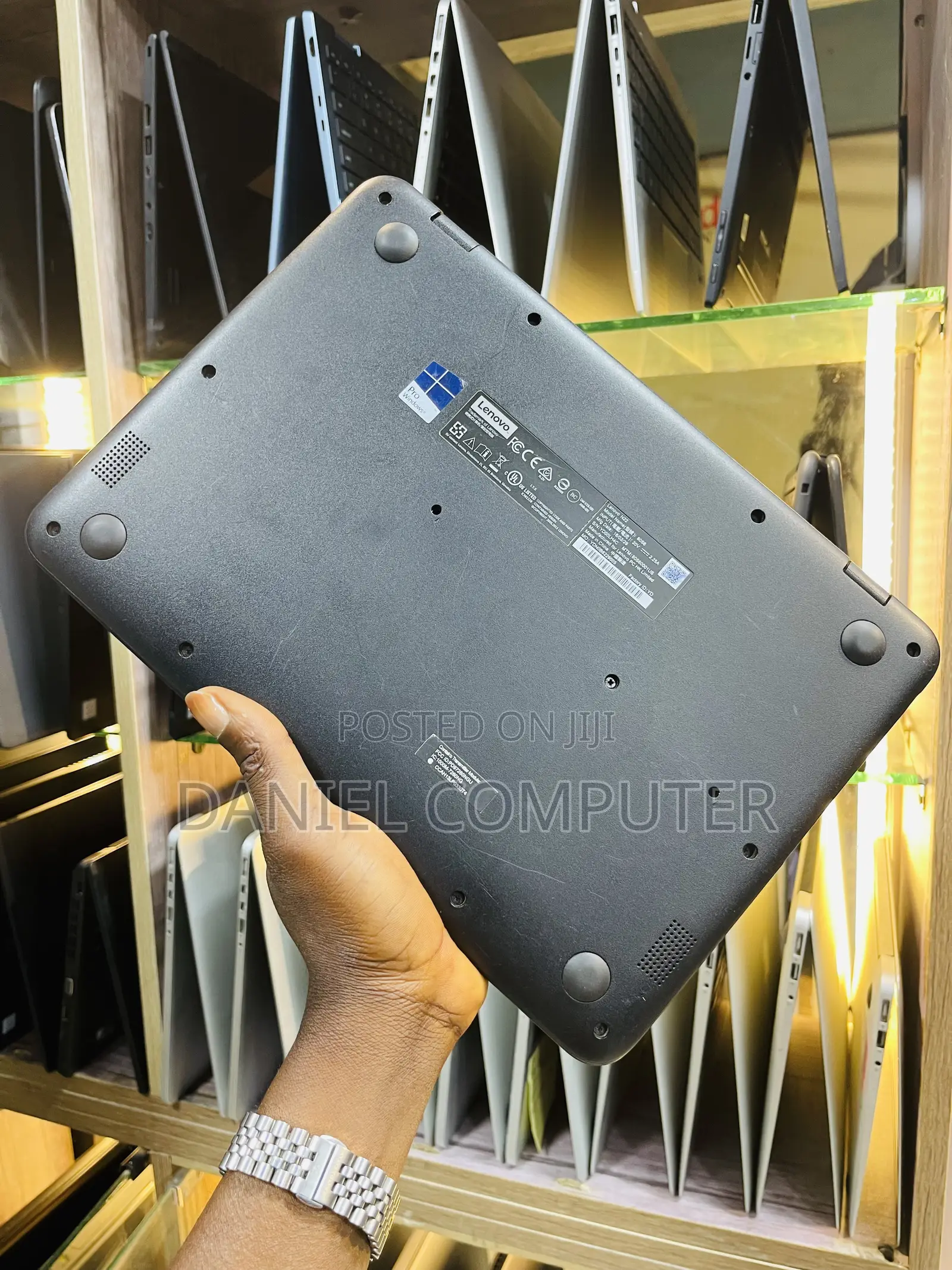 Laptop Lenovo IdeaPad 130 4GB Intel Celeron SSD 256GB