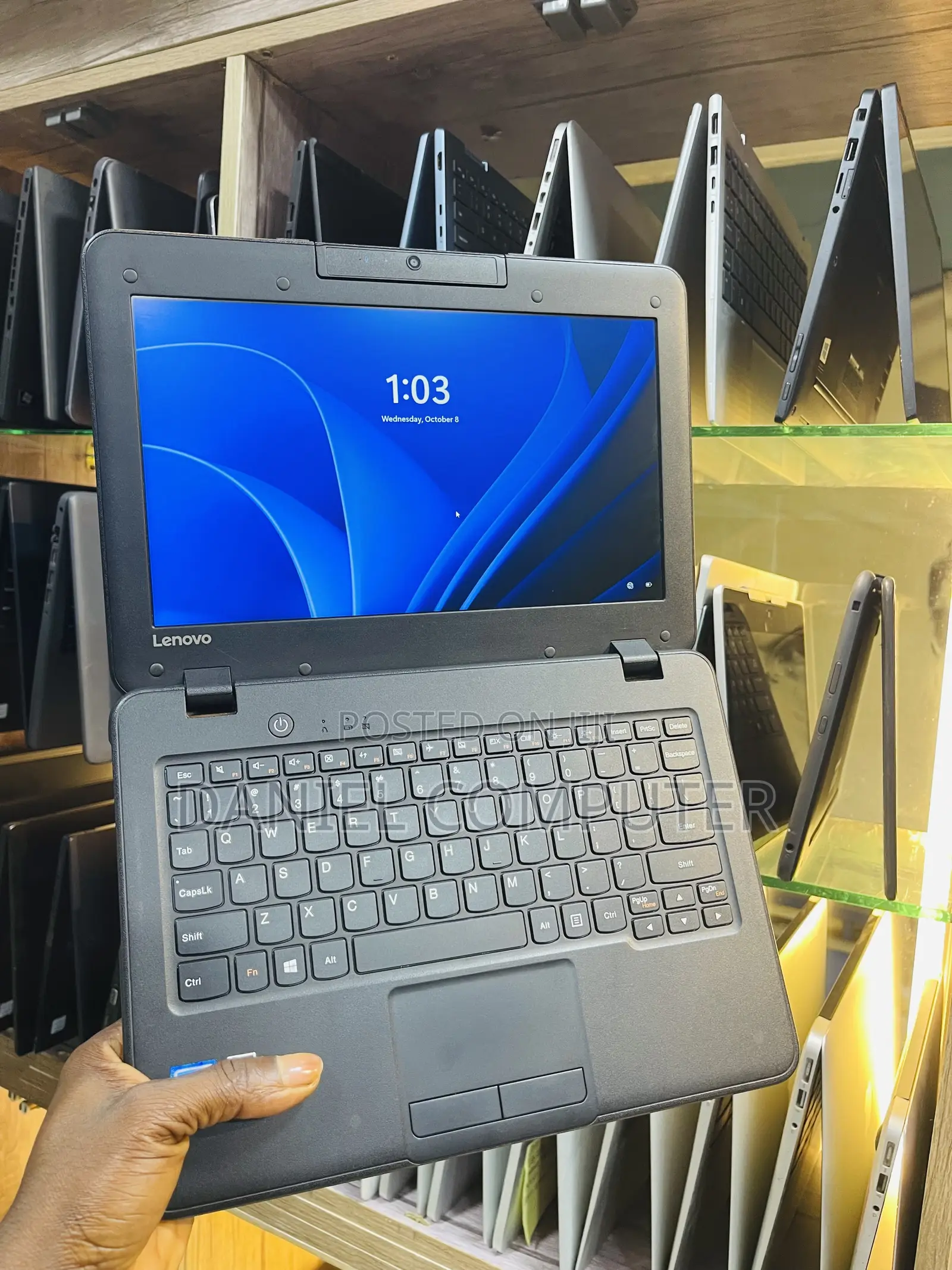 Laptop Lenovo IdeaPad 130 4GB Intel Celeron SSD 256GB