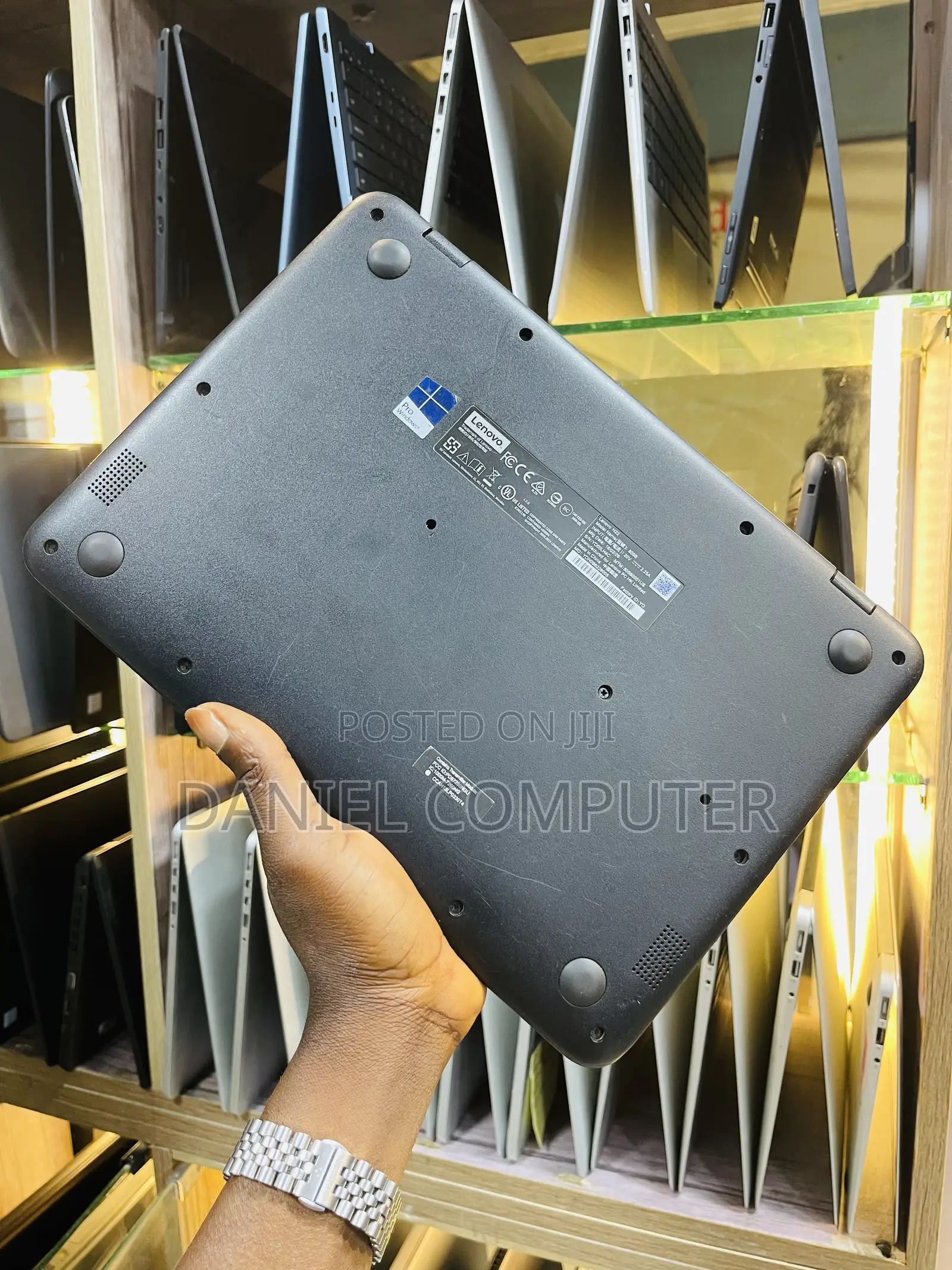 Laptop Lenovo IdeaPad 130 4GB Intel Celeron SSD 256GB