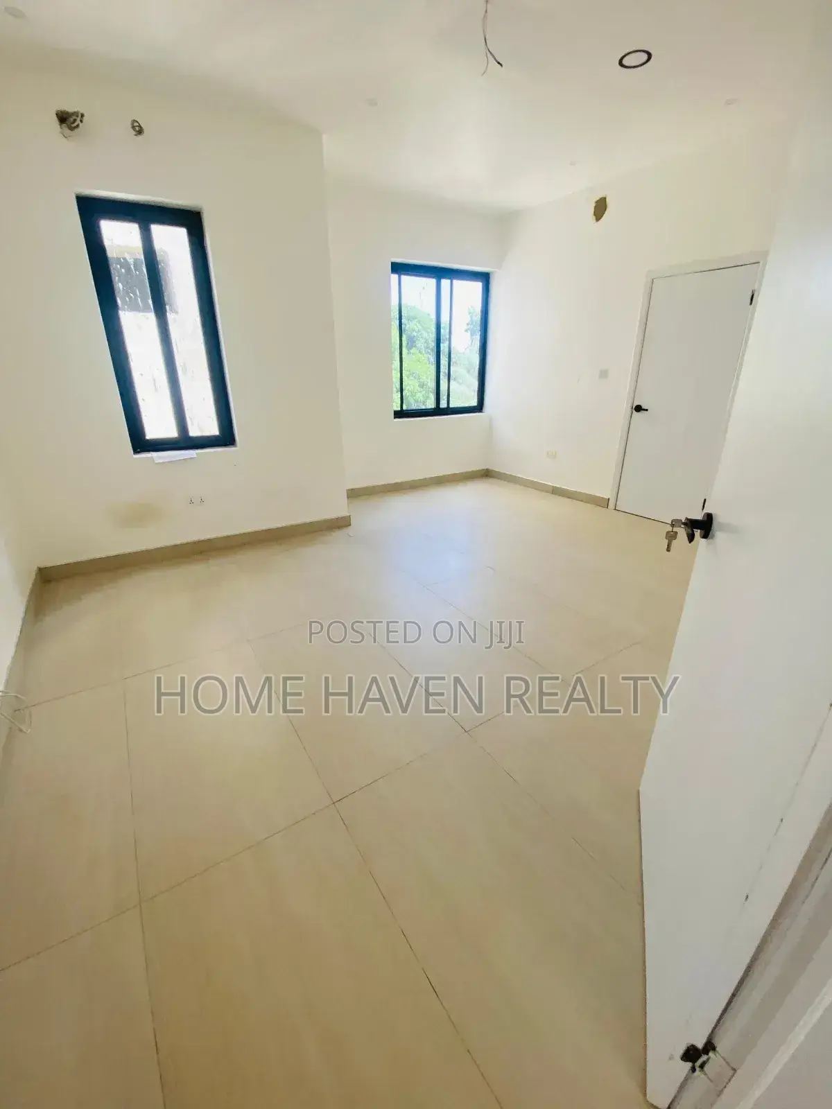 4bdrm House in Abelemkpe for sale