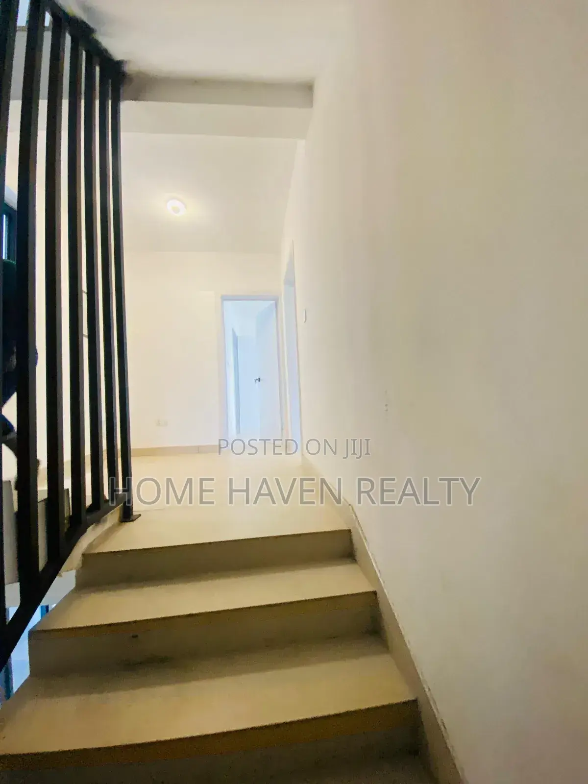 4bdrm House in Abelemkpe for sale
