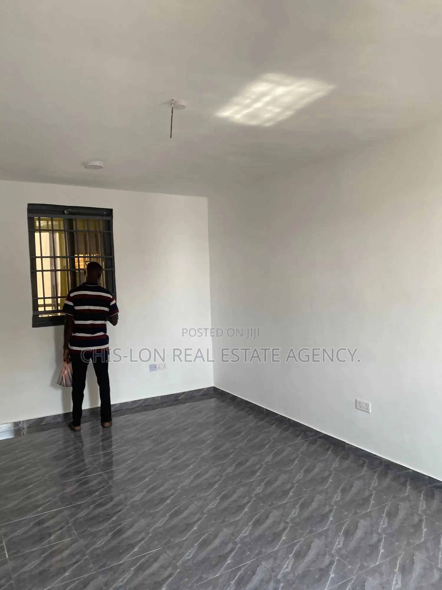 1bdrm Apartment in Kasoa Tuba Road, Toll Booth for rent
