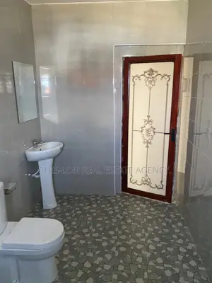 1bdrm Apartment in Kasoa Tuba Road, Toll Booth for rent