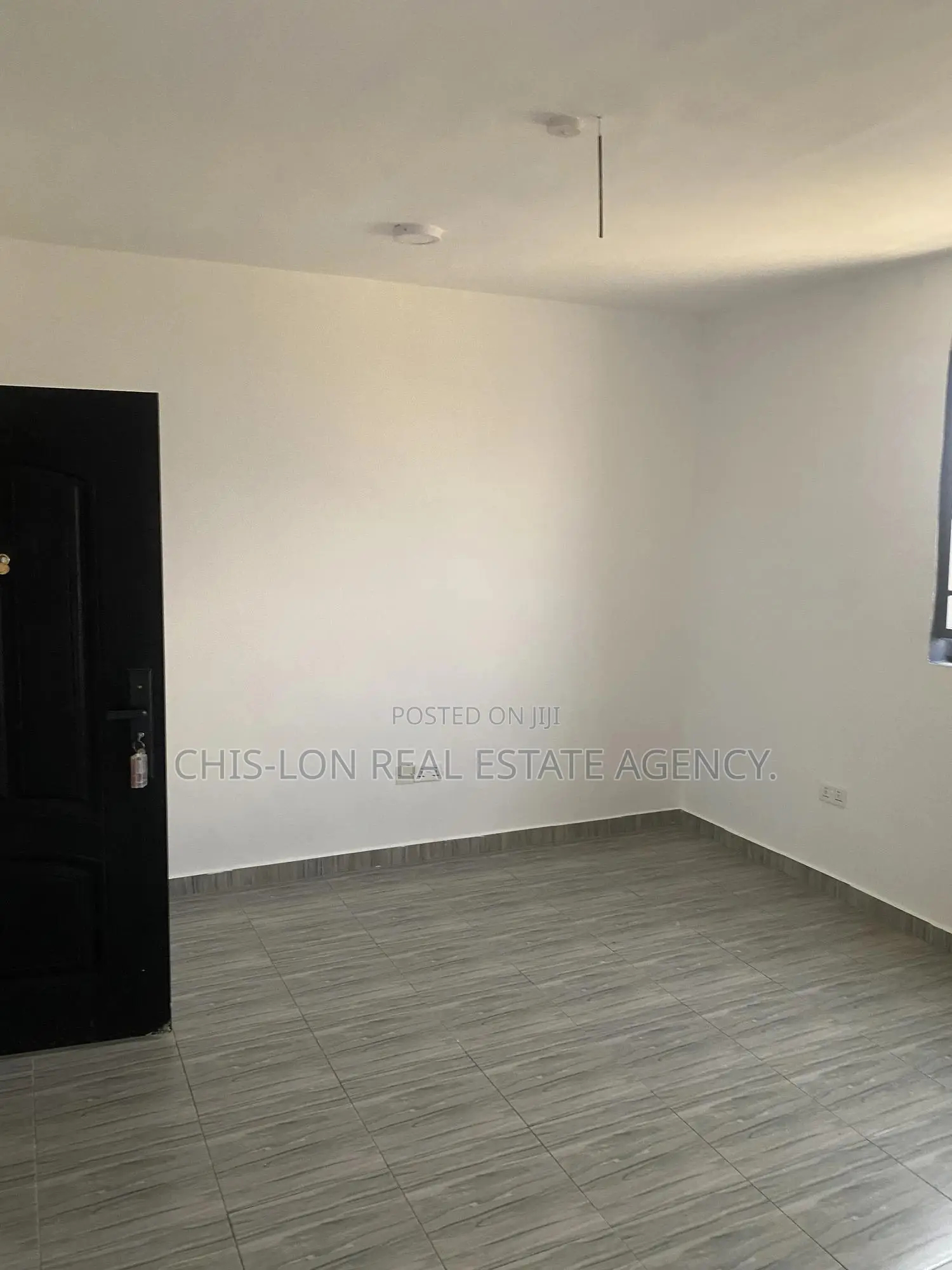 1bdrm Apartment in Kasoa Tuba Road, Toll Booth for rent