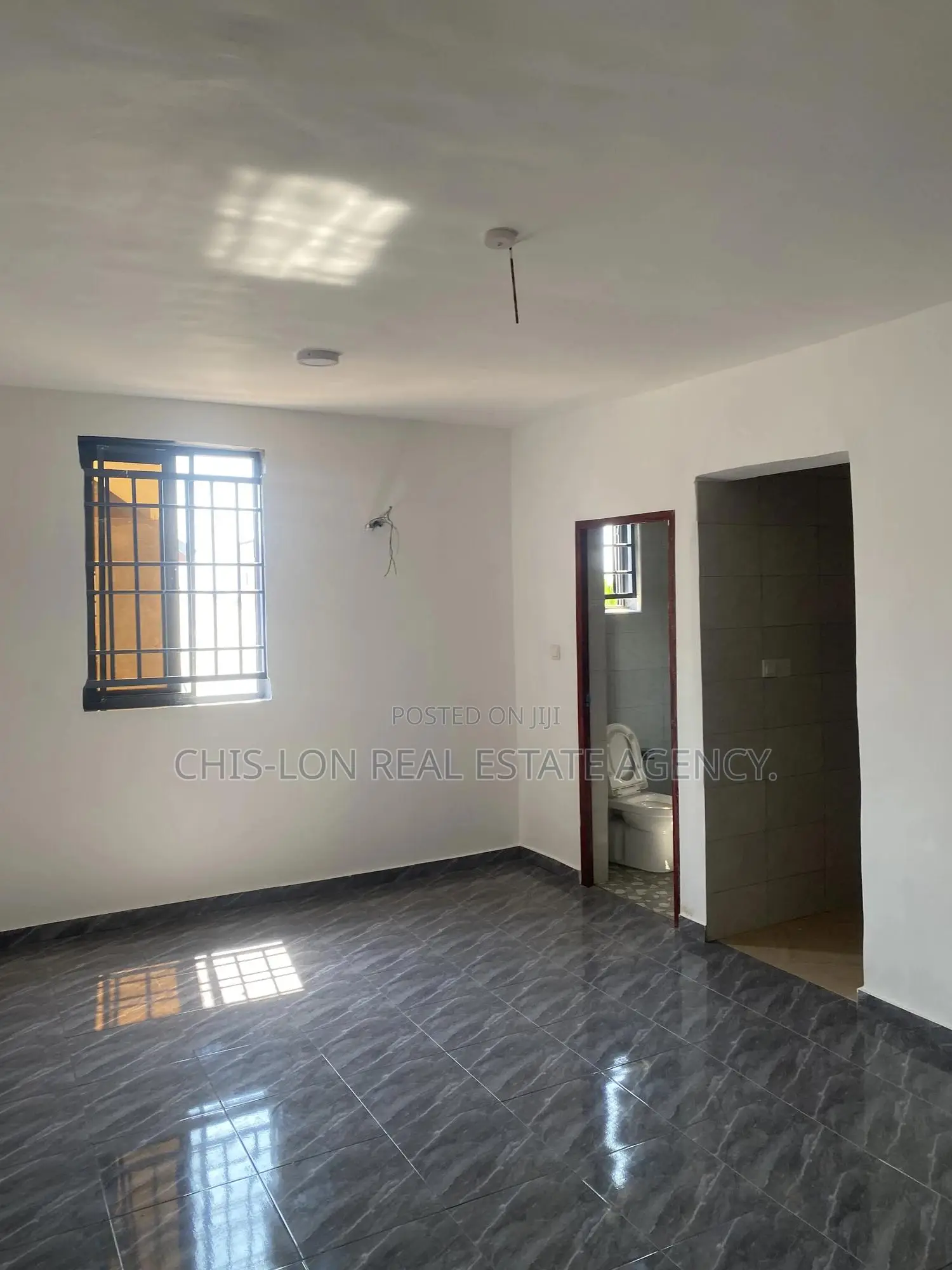 1bdrm Apartment in Kasoa Tuba Road, Toll Booth for rent