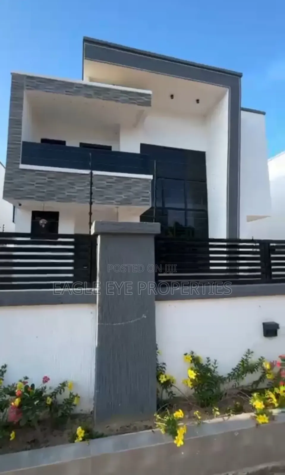 4bdrm House in Sakumono for sale