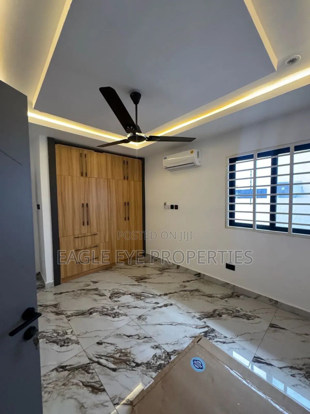 4bdrm House in Sakumono for sale