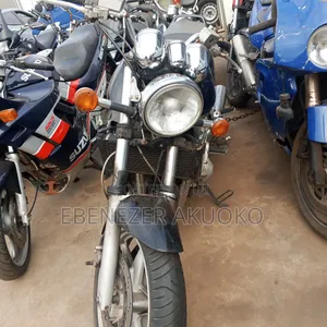 Suzuki 2005 Black