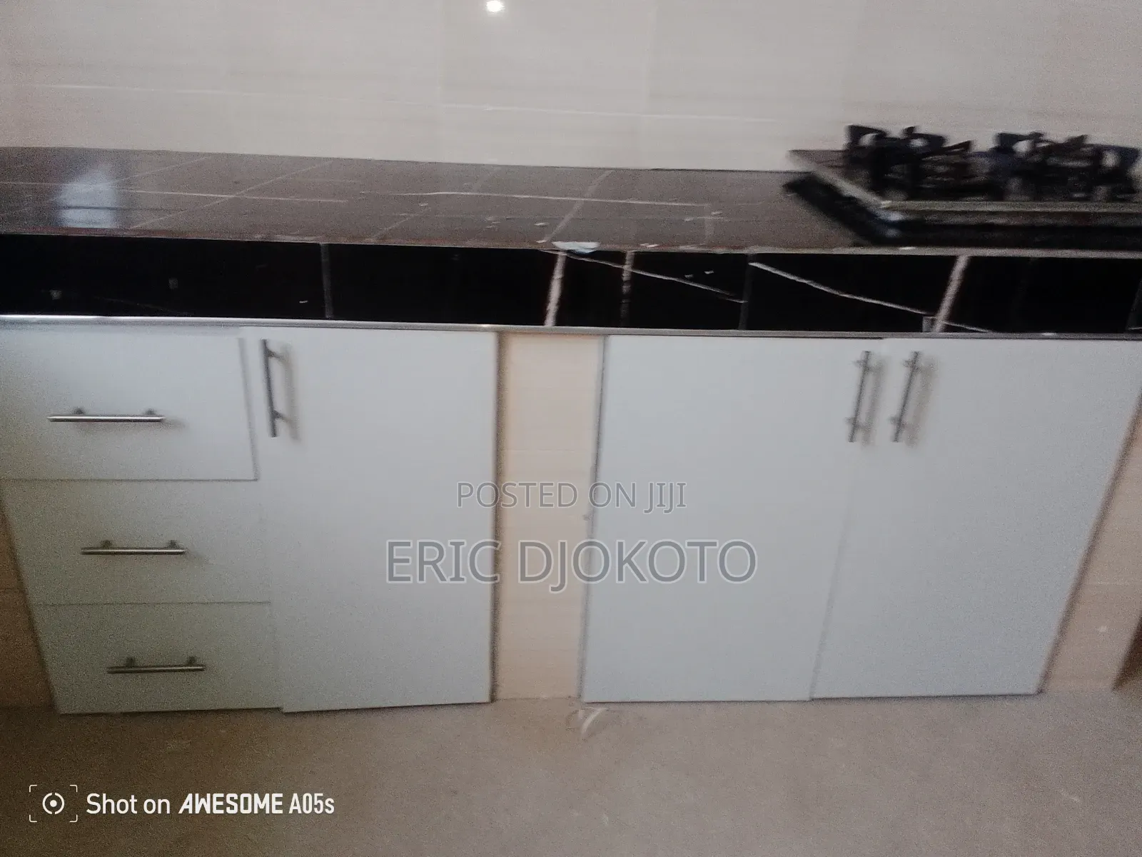 Ultra Modern Kitchen Cabinets