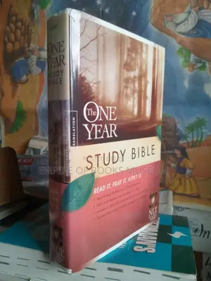 The One Year Study Bible Nlt: Tyndale