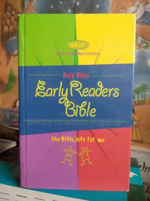 Early Readers Bible Hardcover – By Thomas Nelson