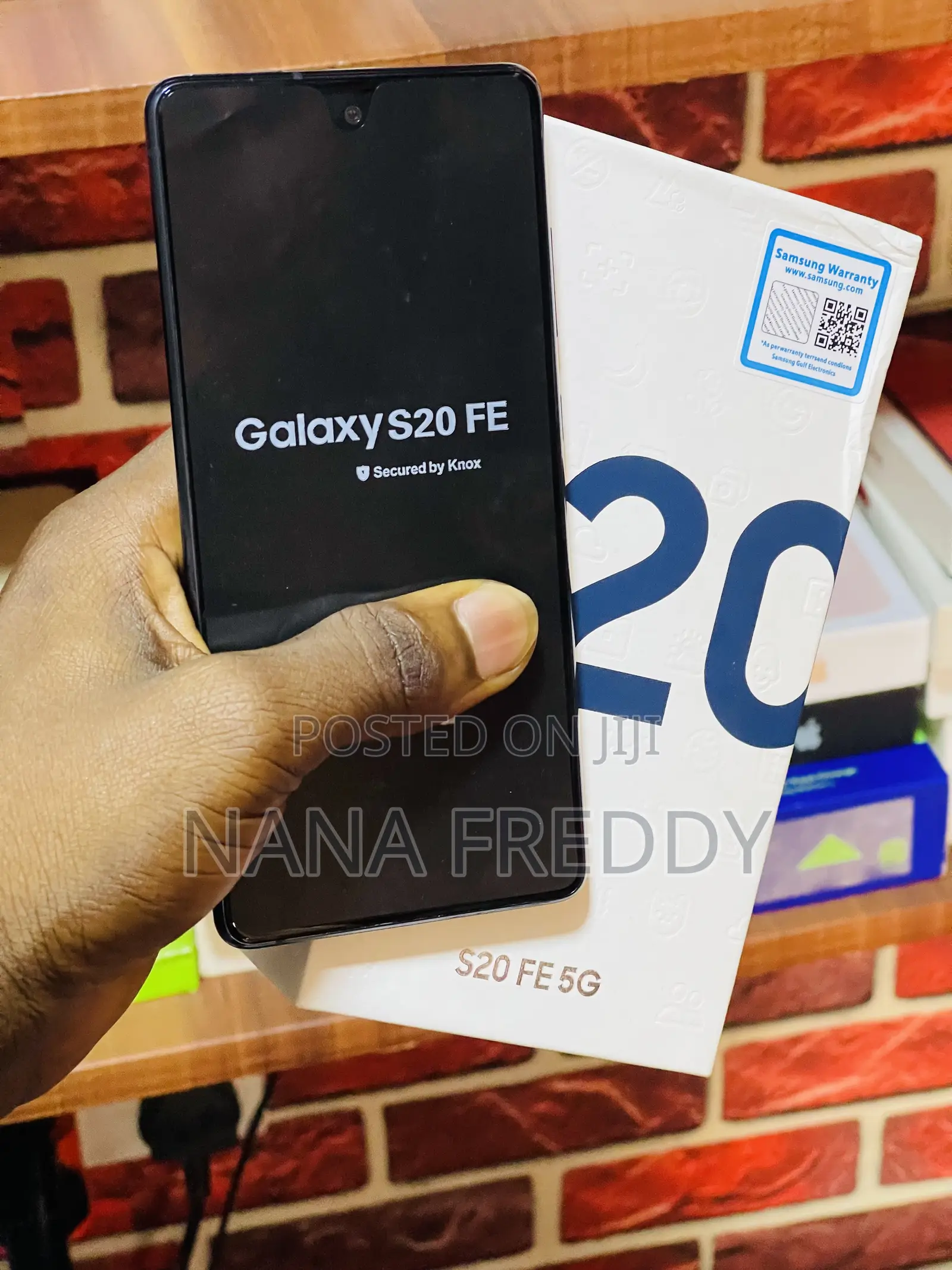 New Samsung Galaxy S20 FE 5G SD865 128 GB Blue
